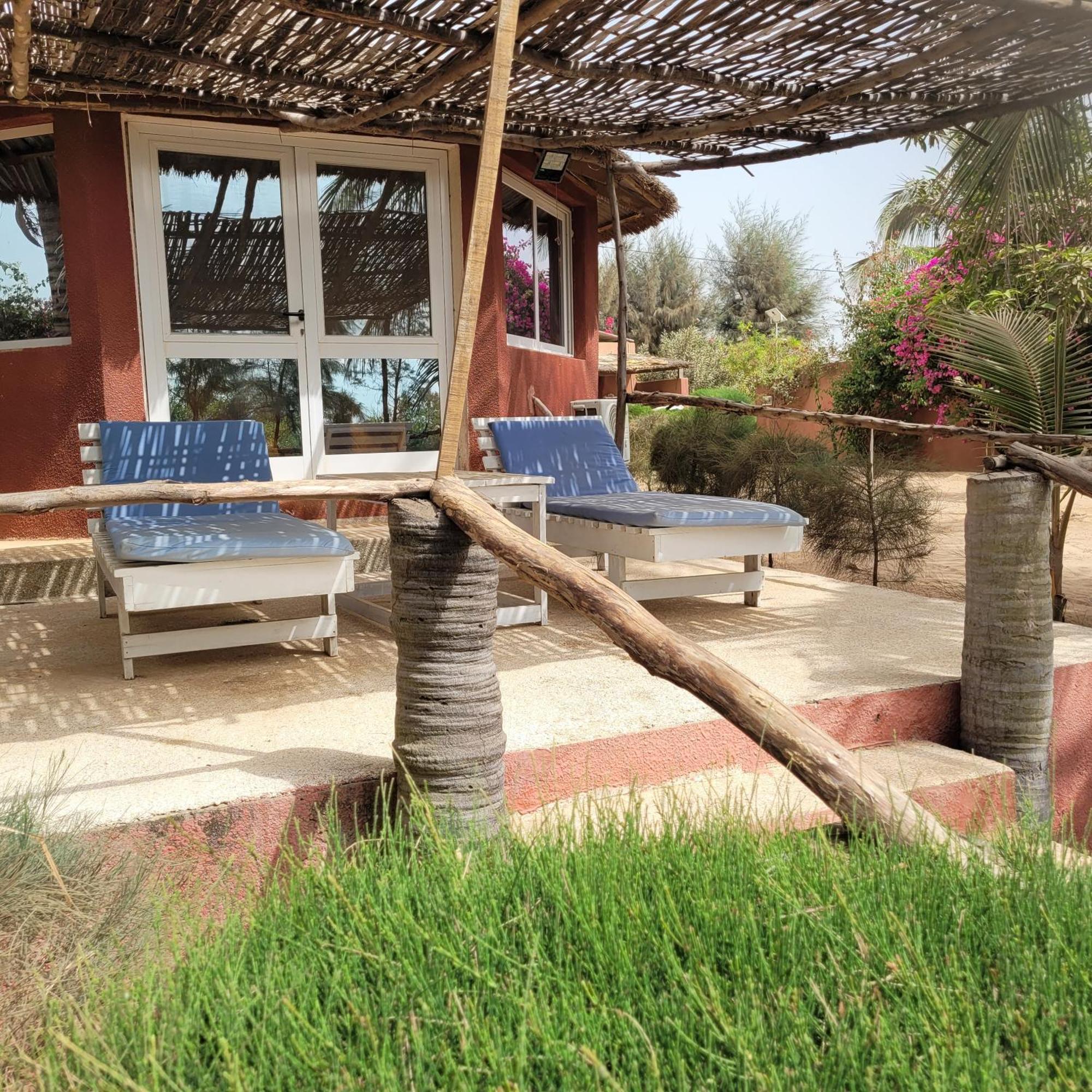 La Villa Sur La Plage Palmarin Bagian luar foto