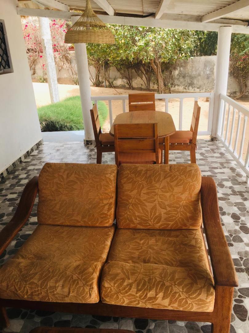 La Villa Sur La Plage Palmarin Bagian luar foto