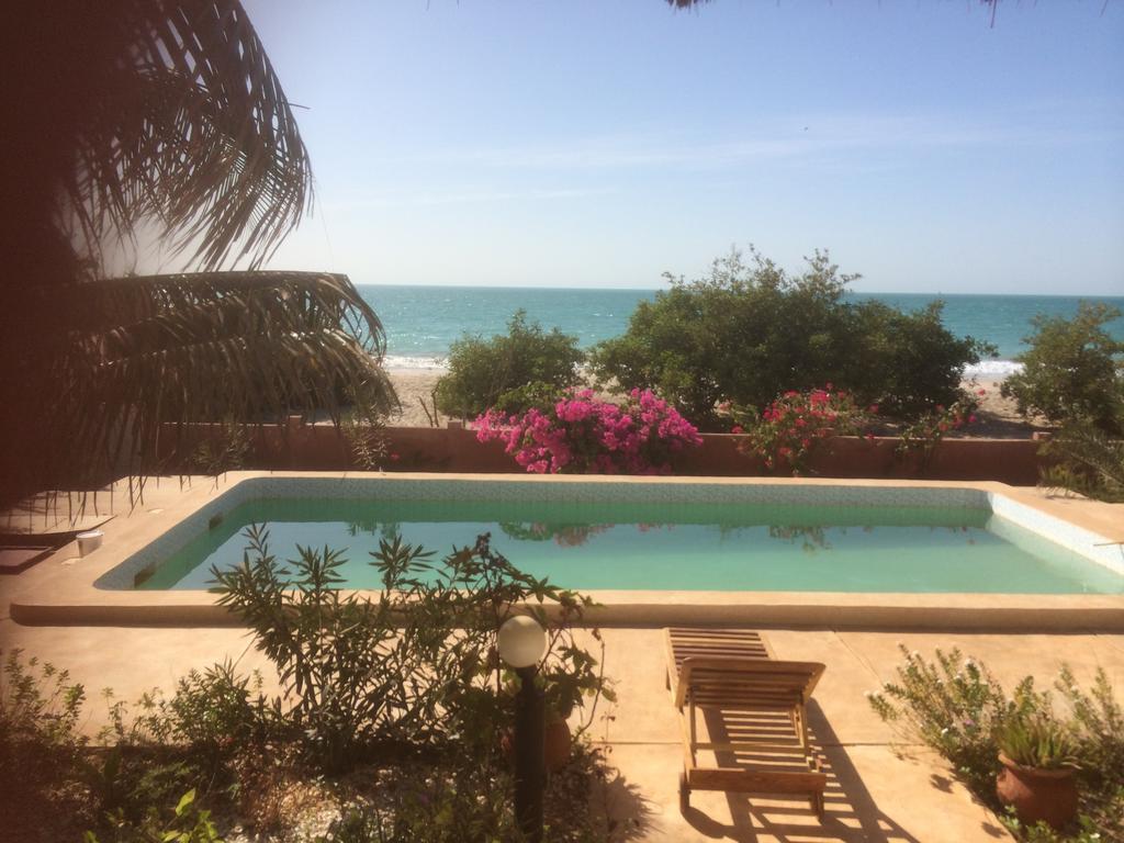 La Villa Sur La Plage Palmarin Bagian luar foto