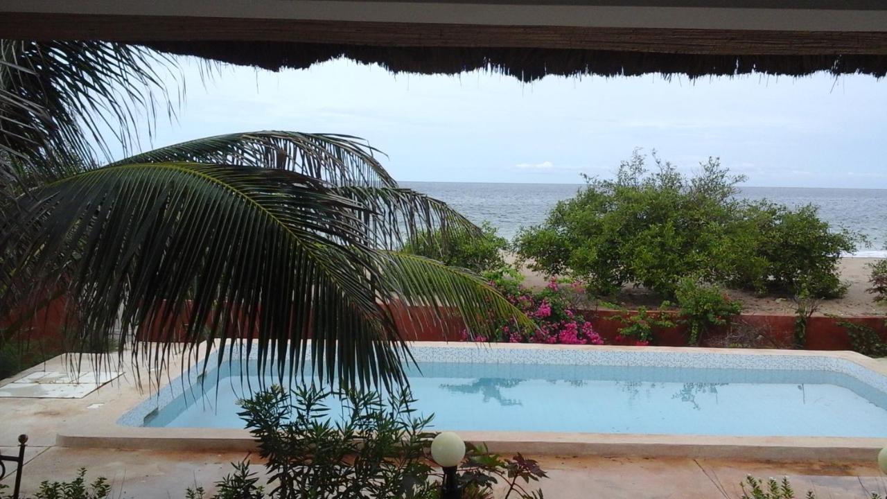 La Villa Sur La Plage Palmarin Bagian luar foto
